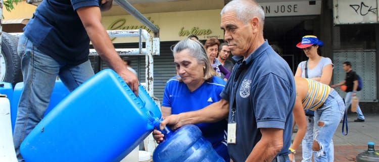 NUESTRA HUELLA DE AGUA